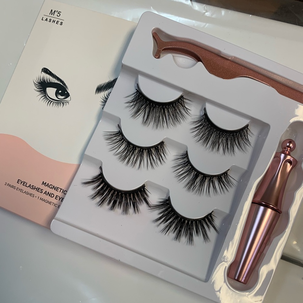 3x Magnetic Eyelashes